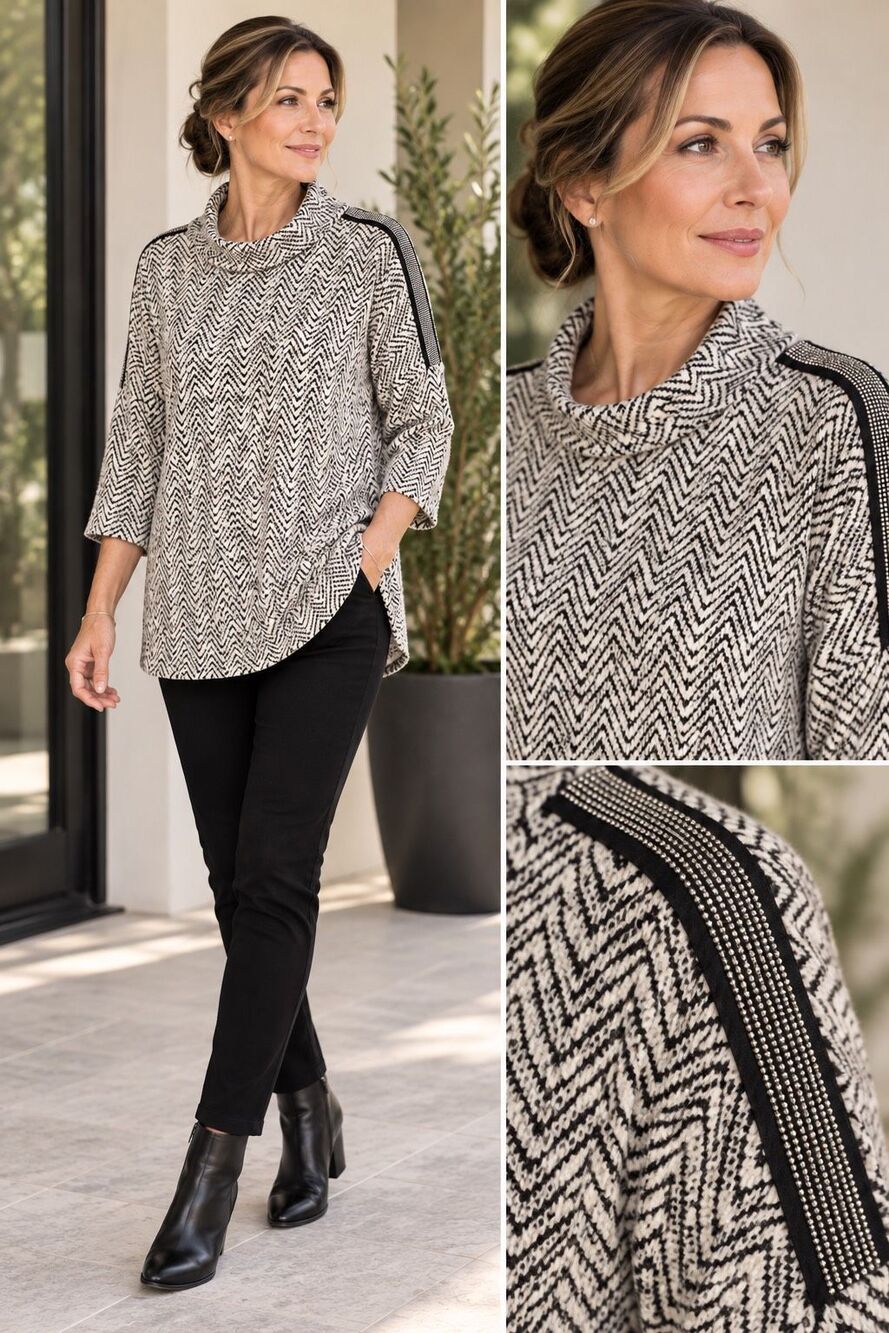 Zenergy Chico’s Size 3 XL Herringbone Cowl Neck Rhinestud Tunic Top